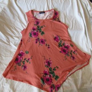 Star Vixen Floral Top , Size P/S